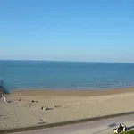 Cap Cabourg-19 By Interhome Апартаменты Кабур