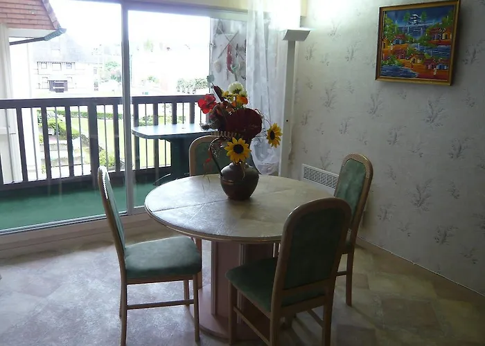 아파트 Cap Cabourg-19 By Interhome *