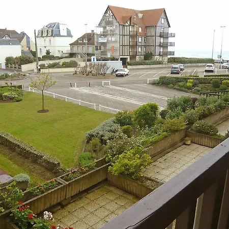 Апартаменты Cap Cabourg-19 By Interhome Кабур